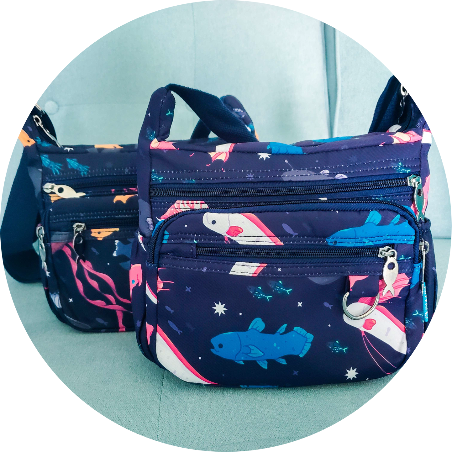 Beach Crossbody Bag for Women Men, Ocean Wave Seashell Starfish Messenger  Bag Lightweight Sling Purse Portable Daypack Waterproof Shoulder Bag for
