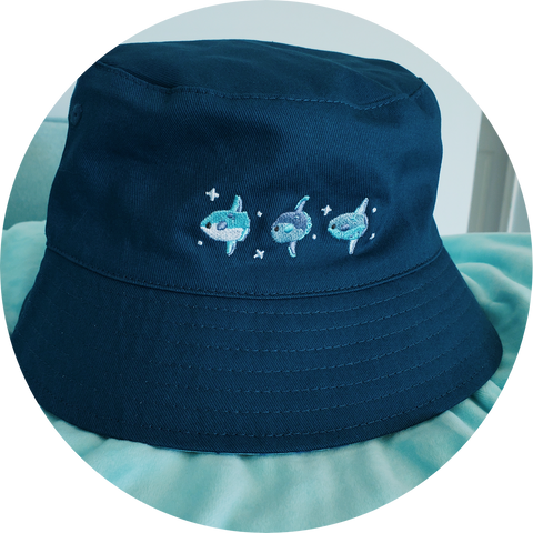 Genus Mola Reversible Bucket Hat